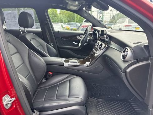 Used 2020 Mercedes-Benz GLC 300 4MATIC w/ AMG Line image 9