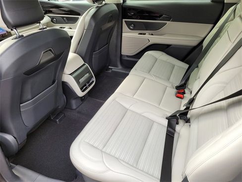 New 2026 Lincoln Nautilus Reserve image 16