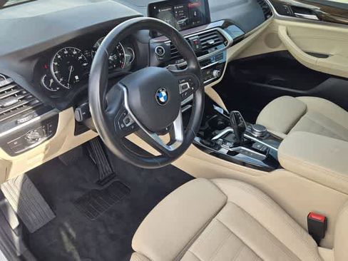 Used 2019 BMW X4 xDrive30i w/ Convenience Package image 2