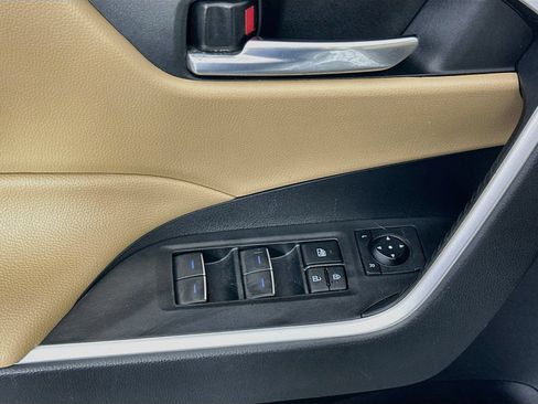 Certified 2022 Toyota RAV4 XLE AWD/4WD image 18