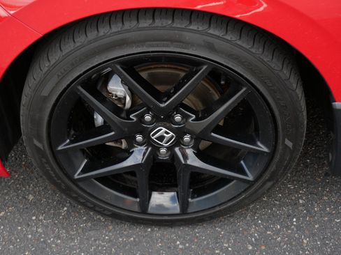Used 2025 Honda Civic Sport image 15