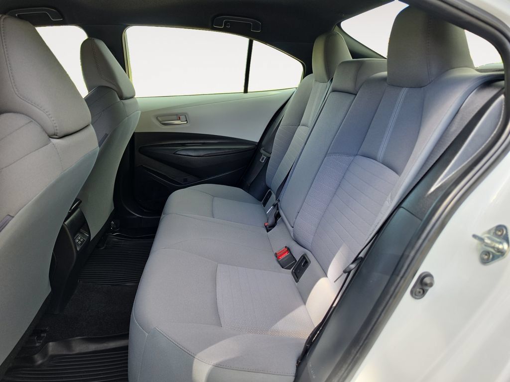 Used 2024 Toyota Corolla SE FWD image 13