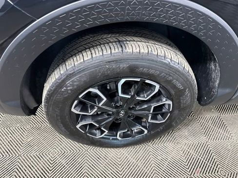 Used 2024 Hyundai Santa Cruz SEL image 10