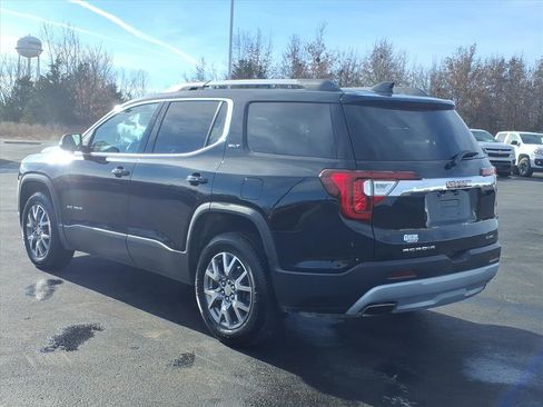 Used 2021 GMC Acadia SLT image 2