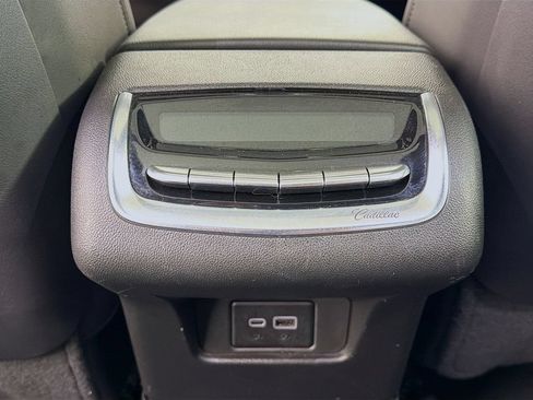 Used 2025 Cadillac XT6 Sport w/ LPO, Floor Liner Package AWD/4WD image 23