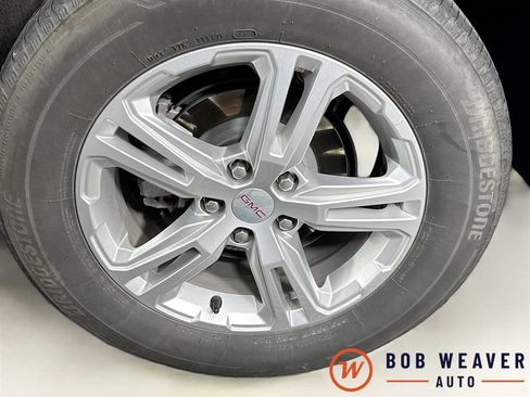 Used 2022 GMC Terrain SLE w/ Driver Convenience Package image 32