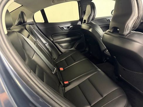 Used 2024 Volvo S60 B5 Core AWD/4WD image 29