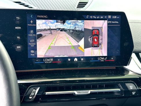 Certified 2025 BMW X2 xDrive28i image 14