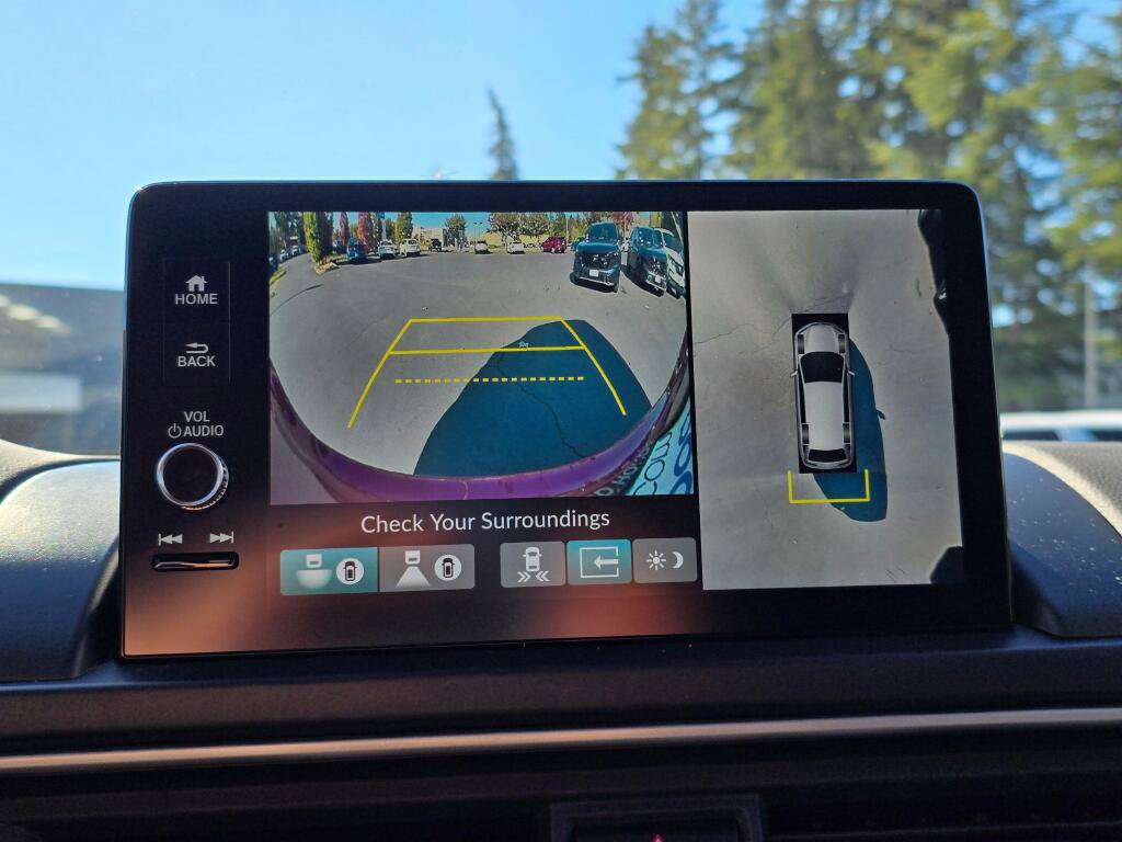 Certified 2023 Honda Pilot Elite image 23