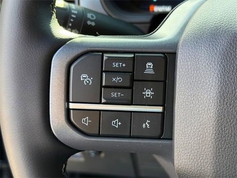 Used 2025 Ford F150 Lariat w/ Equipment Group 501A Mid image 24