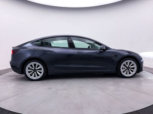 Used 2022 Tesla Model 3 Long Range image 36