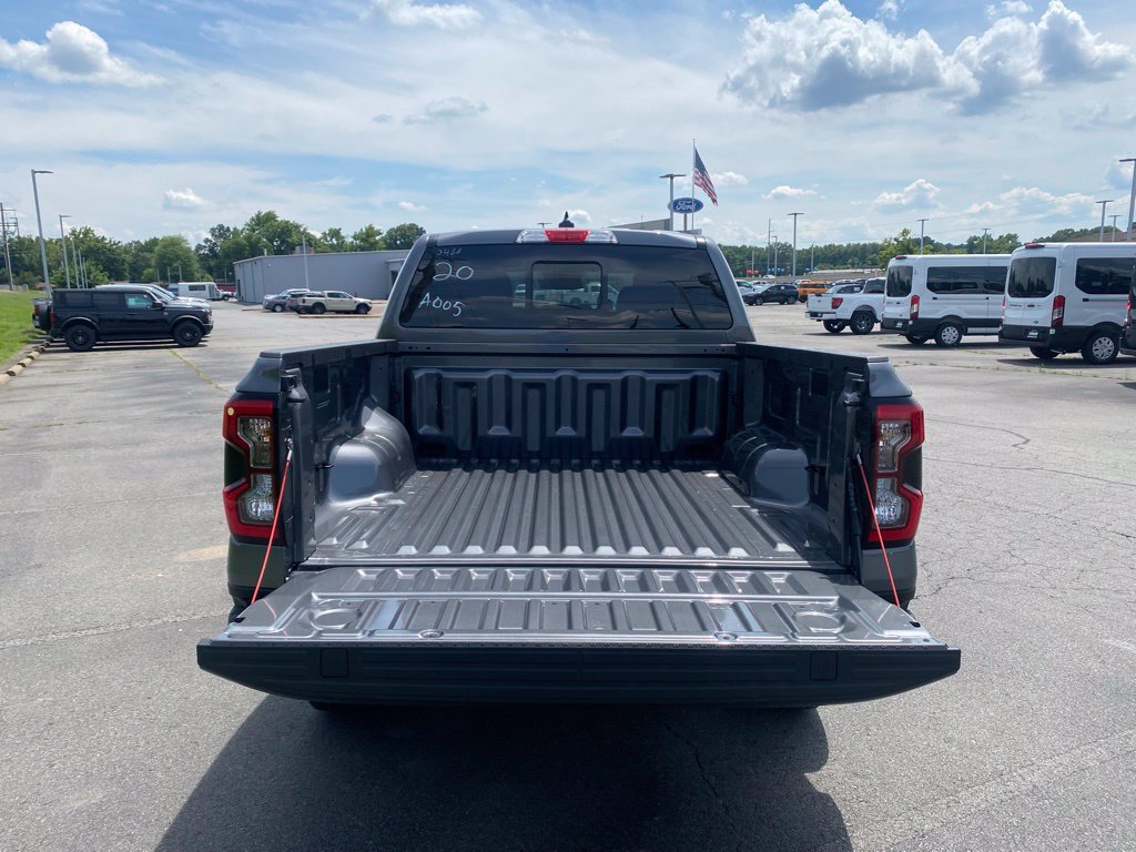 New 2026 Ford Ranger XLT w/ Equipment Group 301A High AWD/4WD image 9