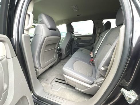 Used 2015 Chevrolet Traverse LS AWD/4WD image 18