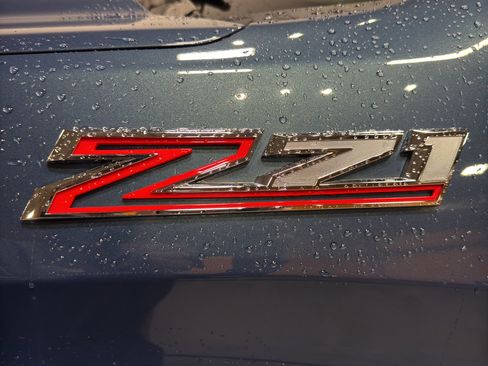 Used 2024 Chevrolet Silverado 1500 LT AWD/4WD image 10