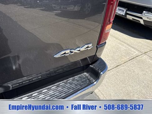 Used 2023 RAM 1500 Laramie AWD/4WD image 6