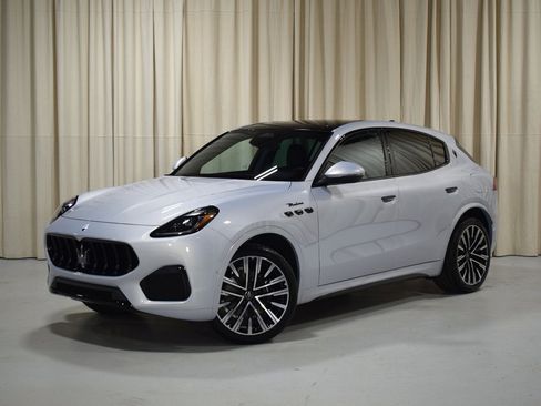 New 2025 Maserati Grecale Modena image 1