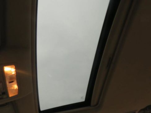 Used 2013 Toyota Highlander Limited image 35