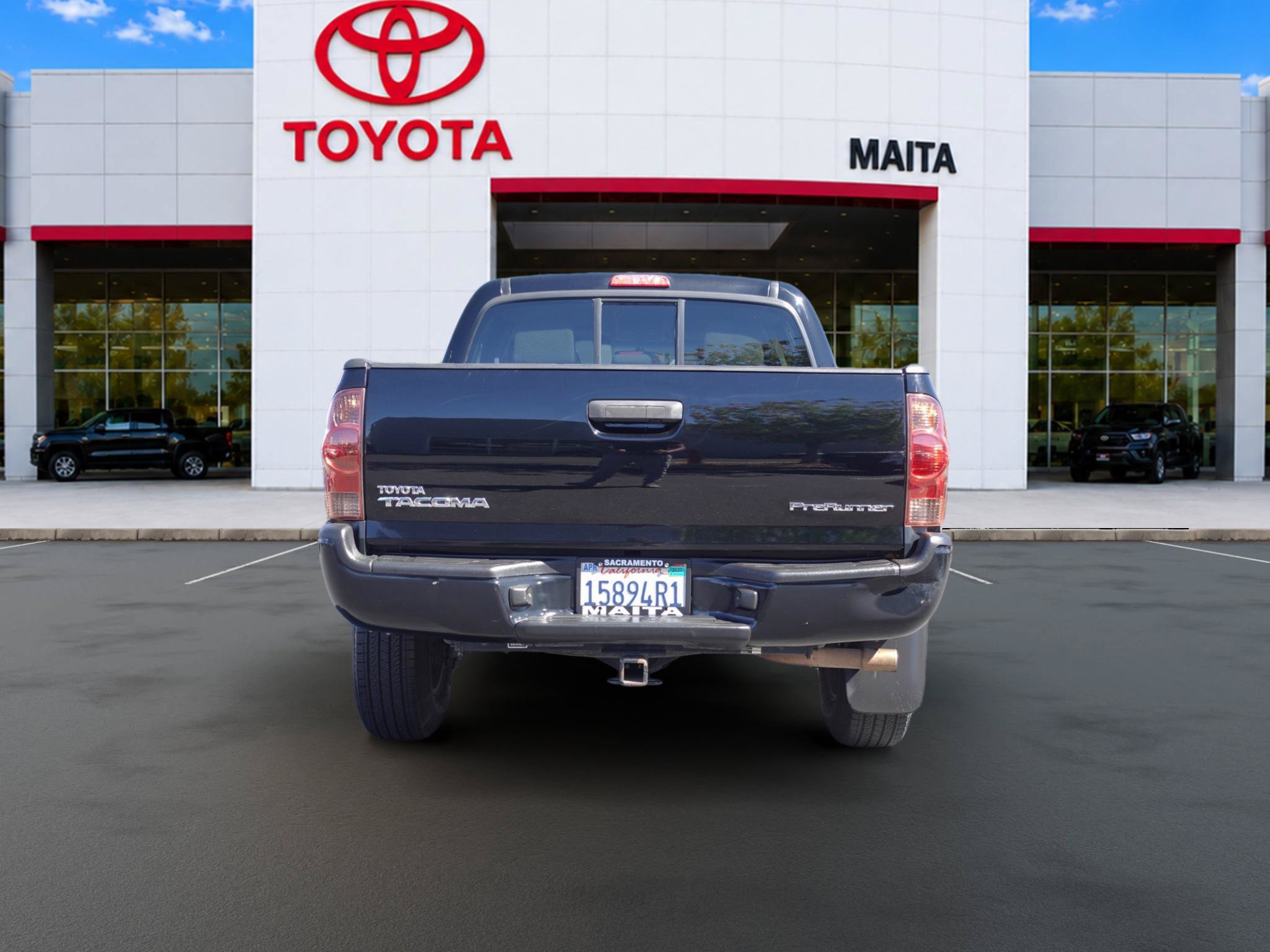 Used 2014 Toyota Tacoma PreRunner w/ Convenience Package RWD image 4