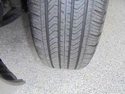 Used 2017 Toyota Sienna XLE Premium image 5