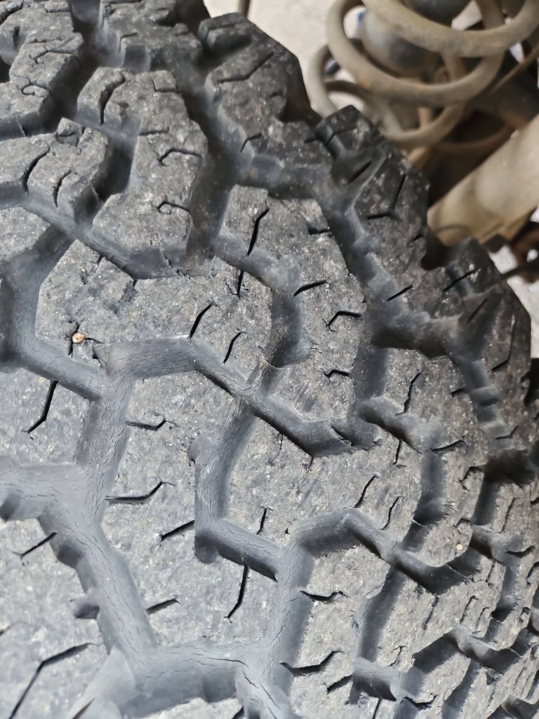 Used 2006 Jeep Wrangler X w/ Tire & Wheel Group (Ecco) AWD/4WD image 24