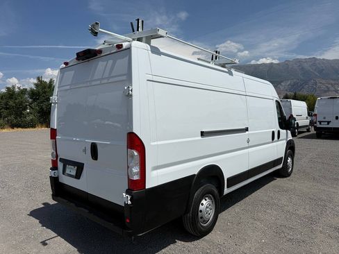 Used 2023 RAM ProMaster 3500 w/ Convenience Group FWD image 3