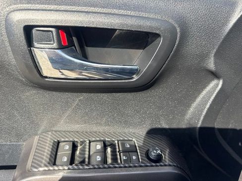 Used 2023 Toyota Tacoma SR5 RWD image 15