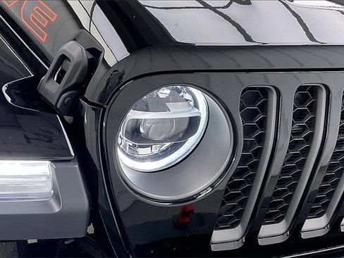 Used 2020 Jeep Gladiator Mojave image 25