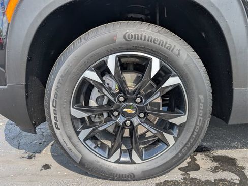 Used 2023 Chevrolet TrailBlazer LT w/ Convenience Package AWD/4WD image 27