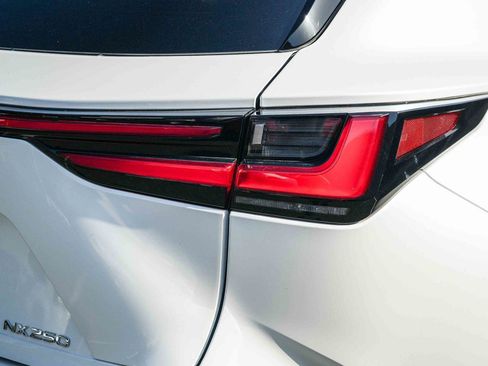 Used 2025 Lexus NX 250 FWD w/ Accessory Package (Z1) image 7