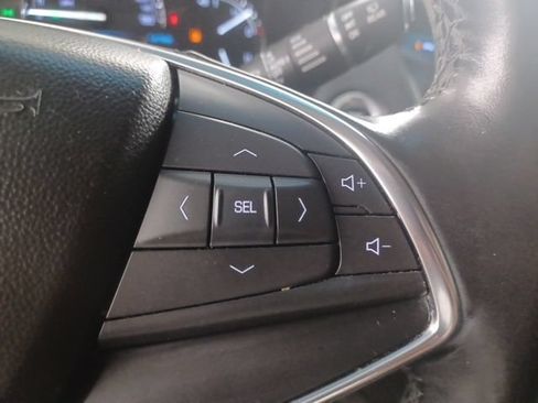 Used 2019 Cadillac XT5 Luxury FWD image 23