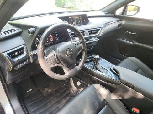 Used 2020 Lexus UX 250h w/ Premium Package AWD/4WD image 15
