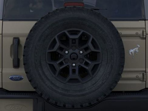 New 2026 Ford Bronco Badlands image 24