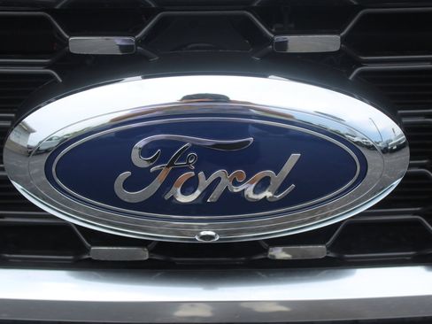 New 2026 Ford F350 Lariat w/ Lariat Ultimate Package AWD/4WD image 9
