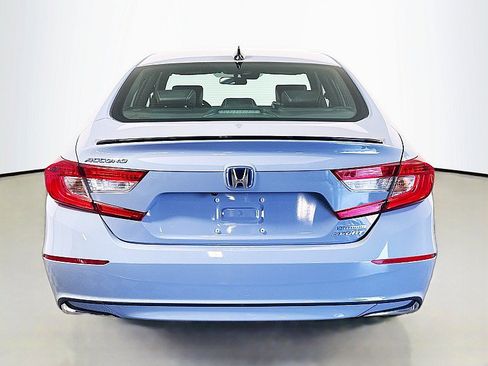 Used 2022 Honda Accord Sport image 6