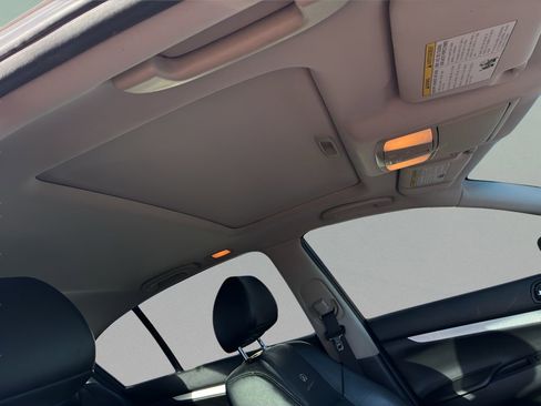 Used 2009 INFINITI G37 Journey image 12