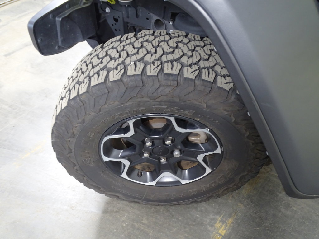 Used 2023 Jeep Wrangler Unlimited Rubicon AWD/4WD image 37