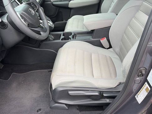 Used 2017 Honda CR-V LX image 11