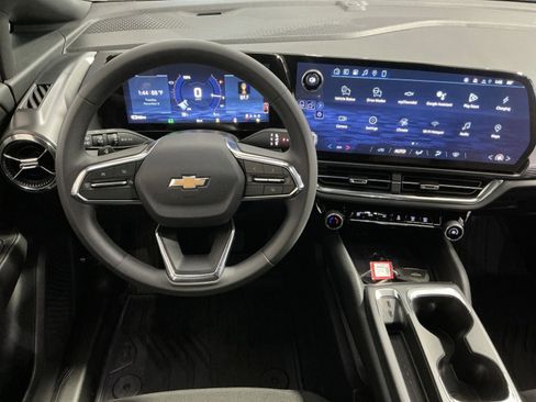 New 2026 Chevrolet Equinox EV LT w/ LPO, All-Weather Mat Package image 24