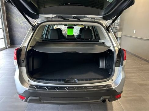 Used 2023 Subaru Forester Limited AWD/4WD image 35