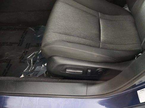 Used 2023 Honda Accord EX image 31
