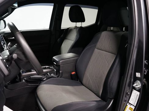 Certified 2021 Toyota Tacoma TRD Sport image 26