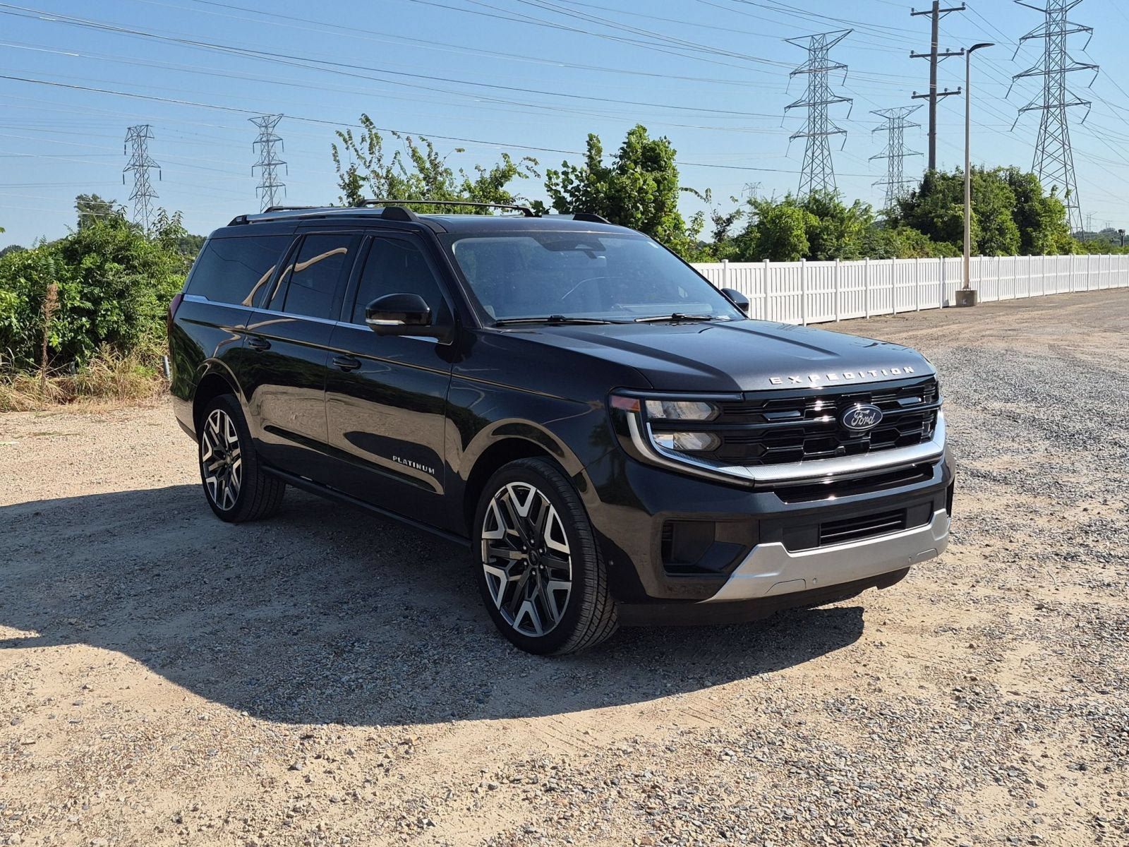 Used 2025 Ford Expedition Max Platinum w/ Platinum Ultimate Package AWD/4WD image 8