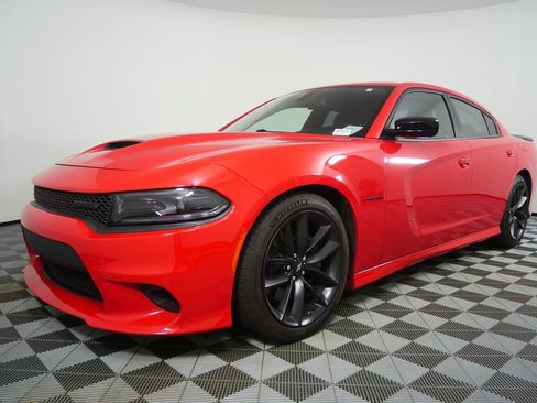 Used 2022 Dodge Charger R/T w/ Plus Group image 8