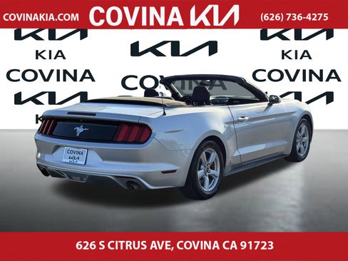 Used 2017 Ford Mustang Convertible image 8