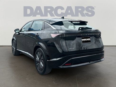 Used 2023 Nissan Ariya FWD image 5