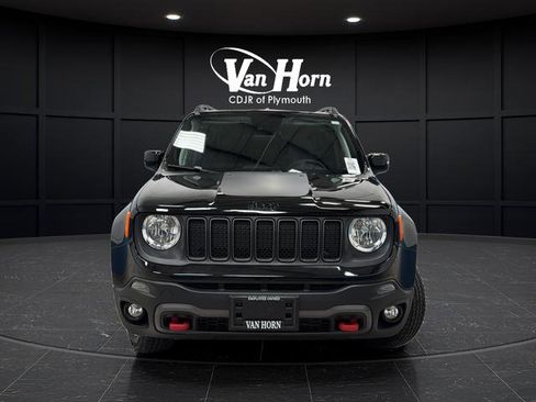 Used 2023 Jeep Renegade Trailhawk w/ Sun/Sound Group AWD/4WD image 2