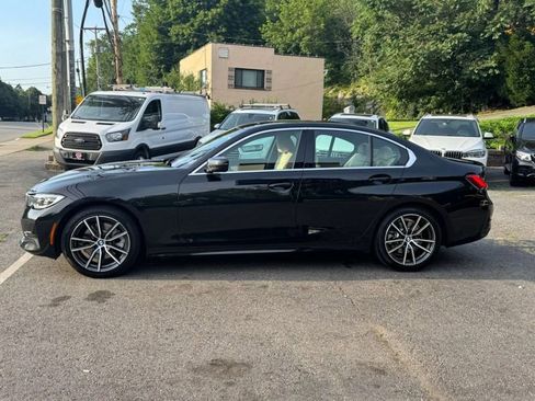 Used 2019 BMW 330i xDrive Sedan w/ Premium Package image 4