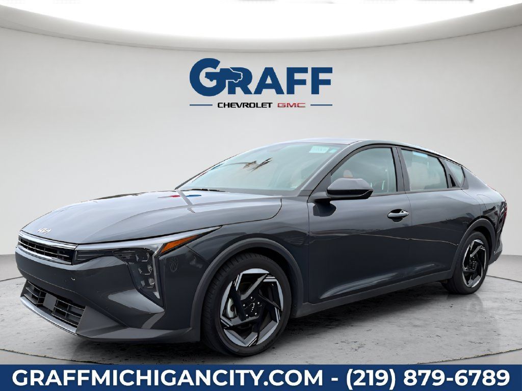 Used 2025 Kia K4 EX FWD image 1