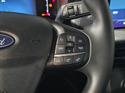 New 2025 Ford Maverick XLT w/ XLT Luxury Package FWD image 19