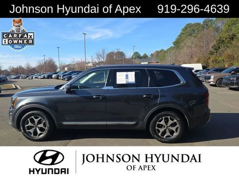 Used 2020 Kia Telluride EX image 19